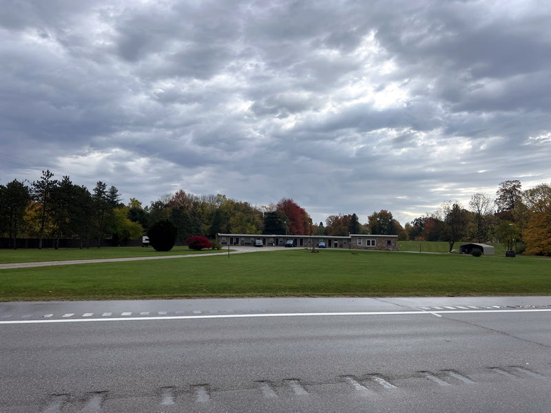 Welcome Inn Motel - Oct 22 2023 Photo (newer photo)